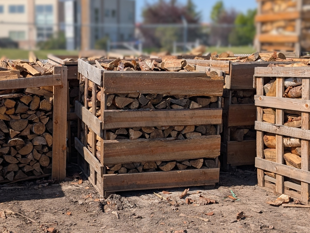 Tamarack Half Cord Pallet