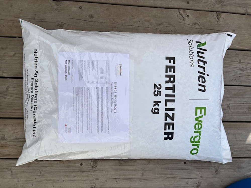 Nutrien Spring Grass Fertilizer 25-3-8
