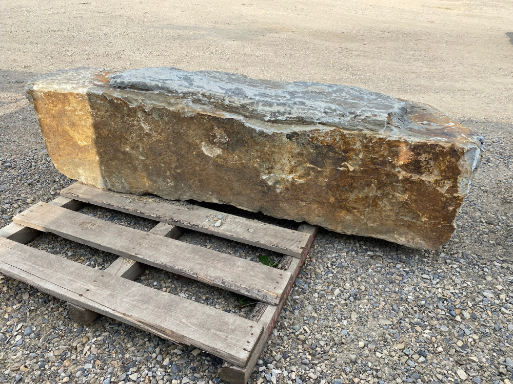 Kendall Bubbler Address Rock